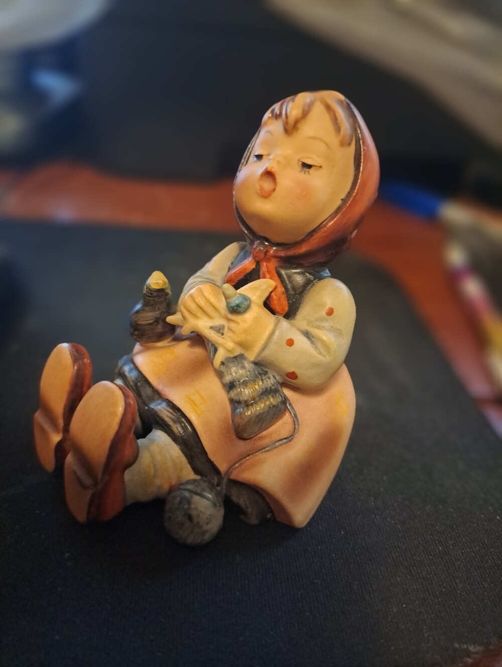 Rare TMK1 Goebel Hummel # 69 Happy Pastime Girl Knitting Excellent